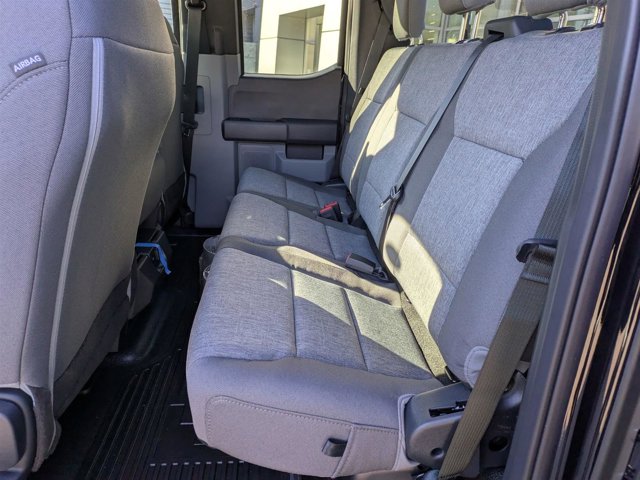 Vehicle image 29 of 38
