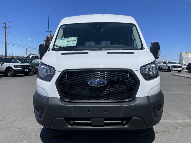Vehicle image 2 of 50