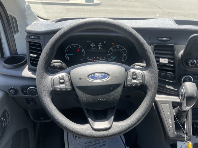 Vehicle image 29 of 50