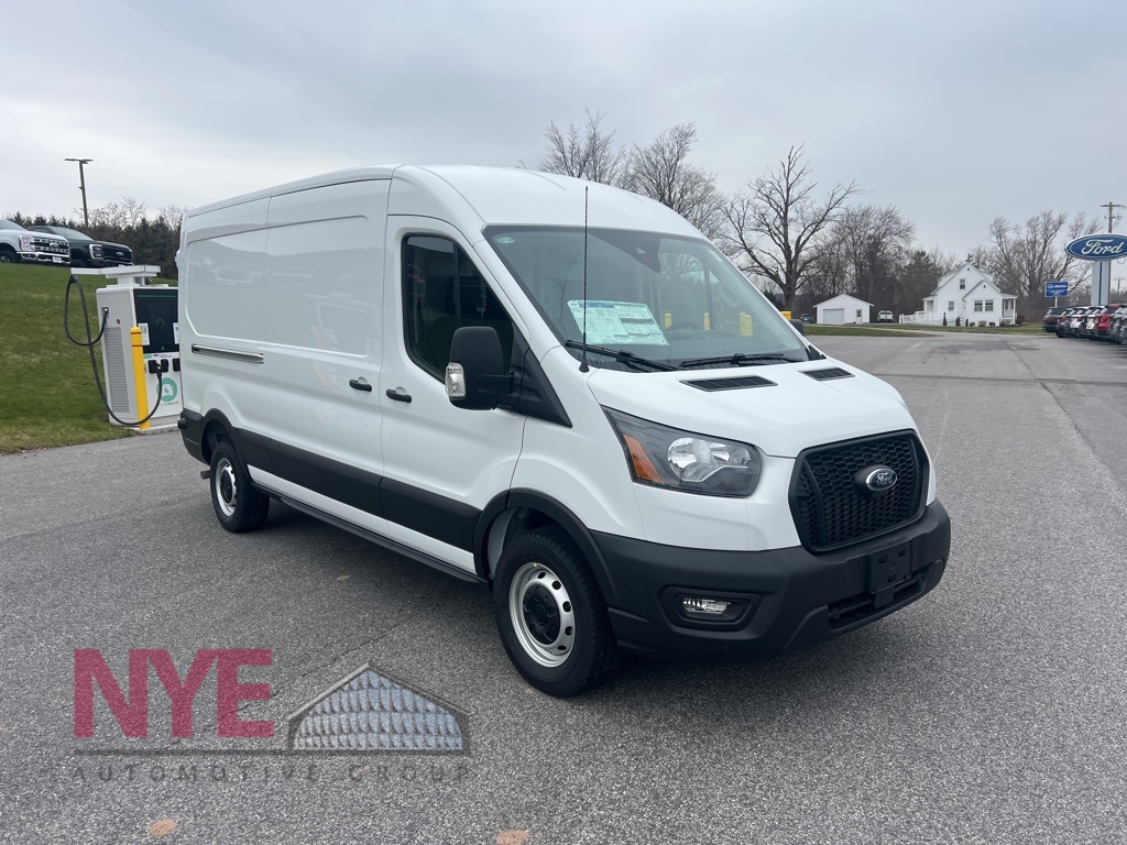 Vehicle image 4 of 20