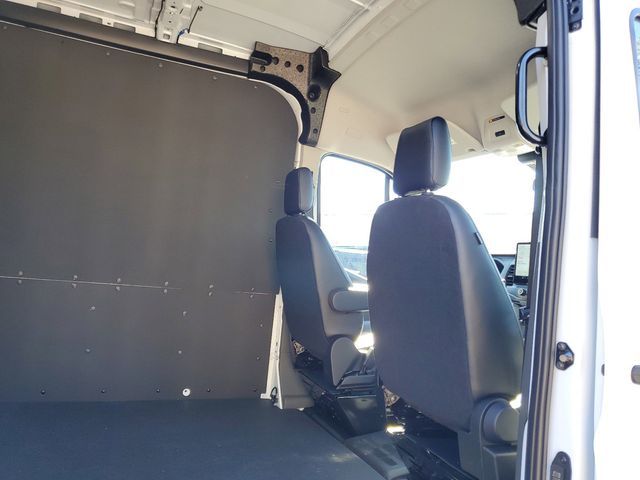 2024 Ford Transit Base Image 9 of 23