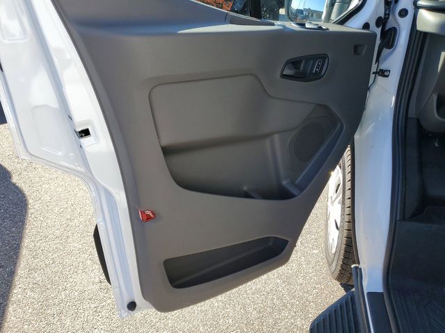 2024 Ford Transit Base Image 17 of 23