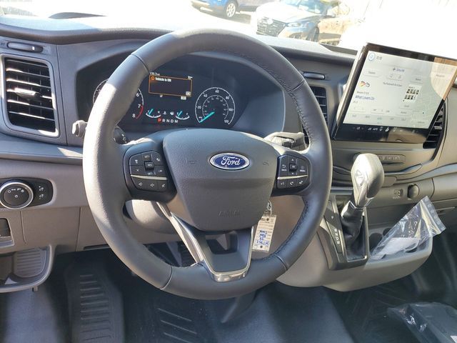 2024 Ford Transit Base Image 13 of 23