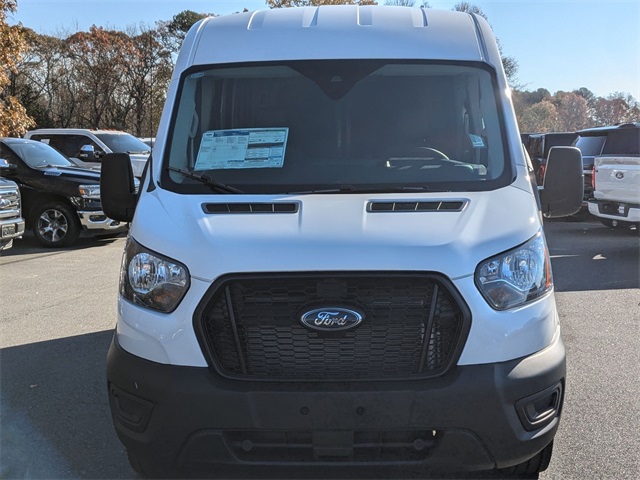 Vehicle image 2 of 23