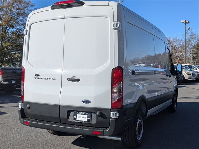Vehicle image 5 of 23