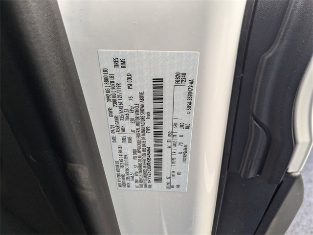 Vehicle image 23 of 23