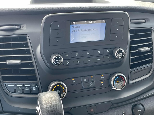Vehicle image 9 of 29