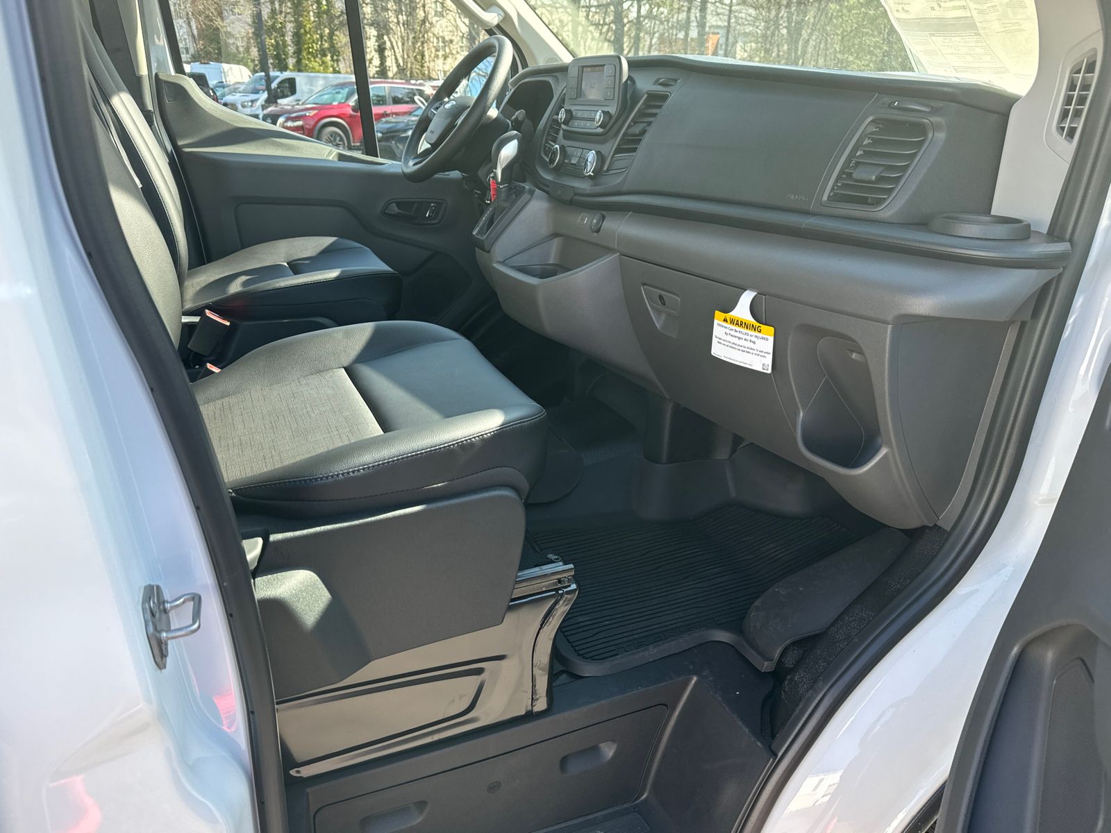 Vehicle image 2 of 30