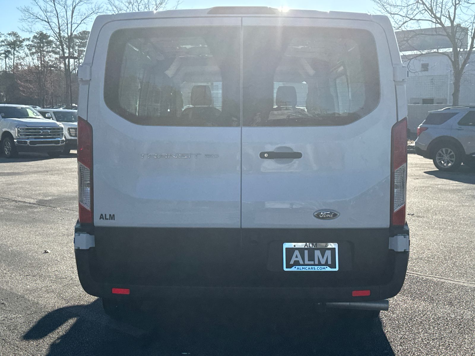 Vehicle image 6 of 28