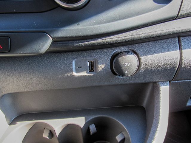 Vehicle image 14 of 16