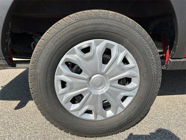 Vehicle image 12 of 61