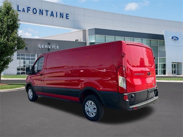 Vehicle image 9 of 61