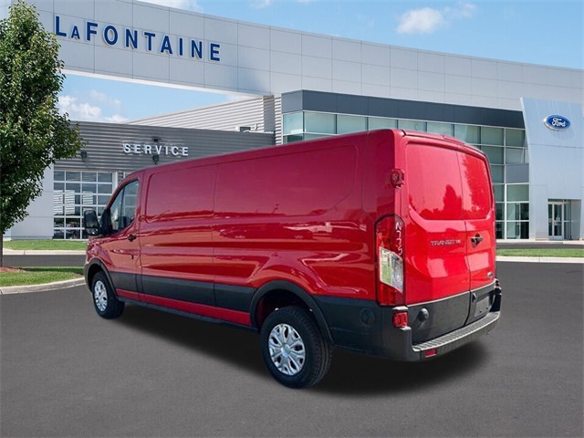 Vehicle image 10 of 61