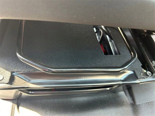 Vehicle image 57 of 61