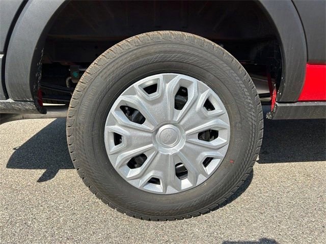 Vehicle image 14 of 61
