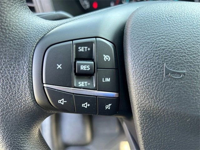 Vehicle image 38 of 61
