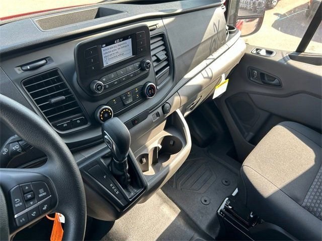Vehicle image 51 of 61