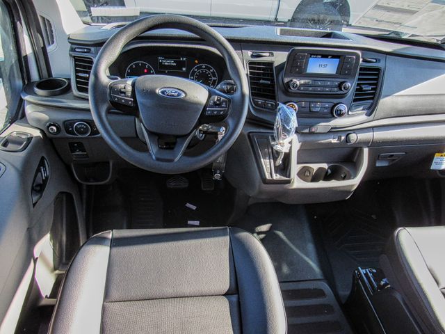 Vehicle image 9 of 16