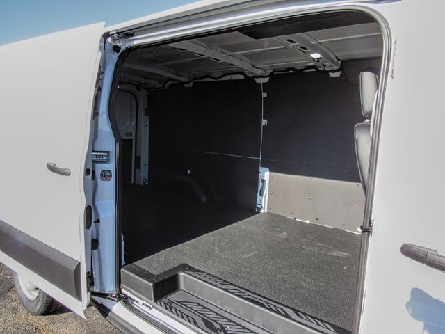 Vehicle image 8 of 16