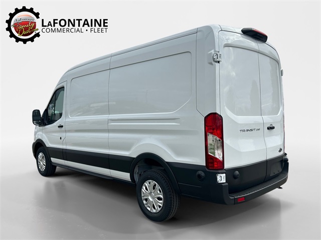 Vehicle image 29 of 127