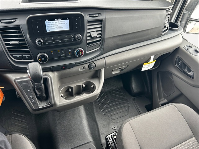 Vehicle image 45 of 127