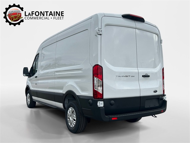 Vehicle image 24 of 127