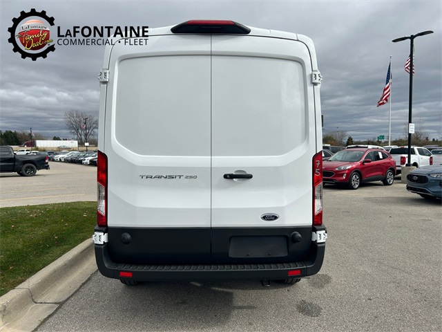 Vehicle image 110 of 127