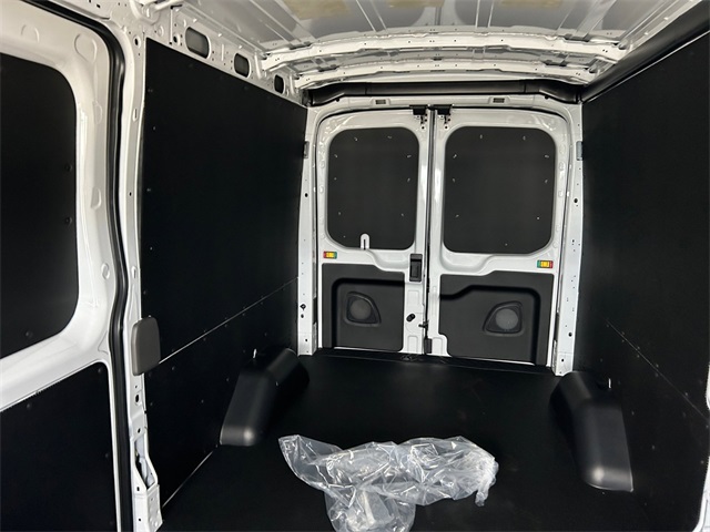 Vehicle image 51 of 127