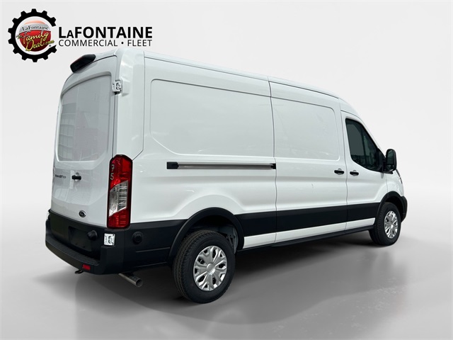 Vehicle image 19 of 127