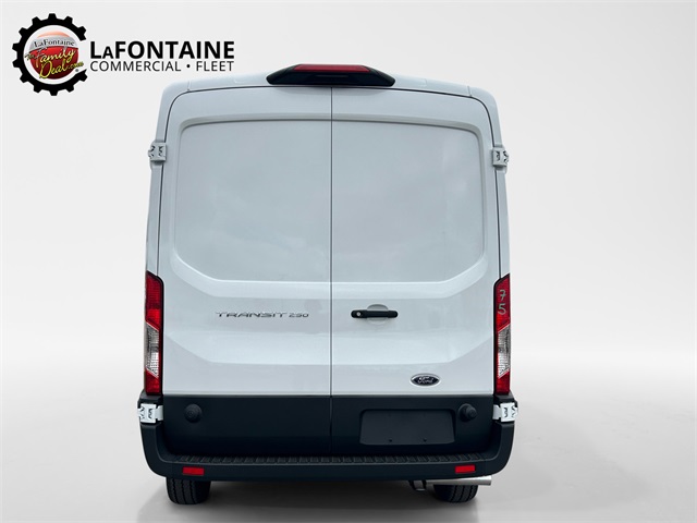 Vehicle image 25 of 127
