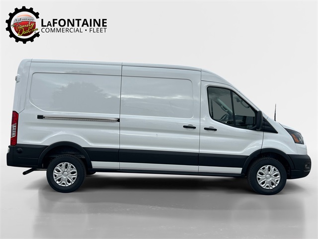 Vehicle image 13 of 127