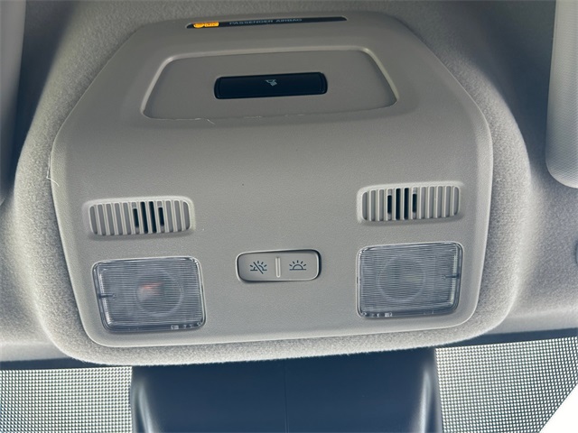 Vehicle image 112 of 127