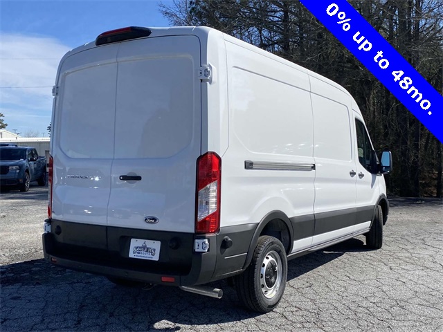 Vehicle image 4 of 27