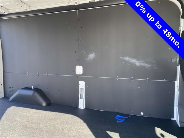 Vehicle image 22 of 27