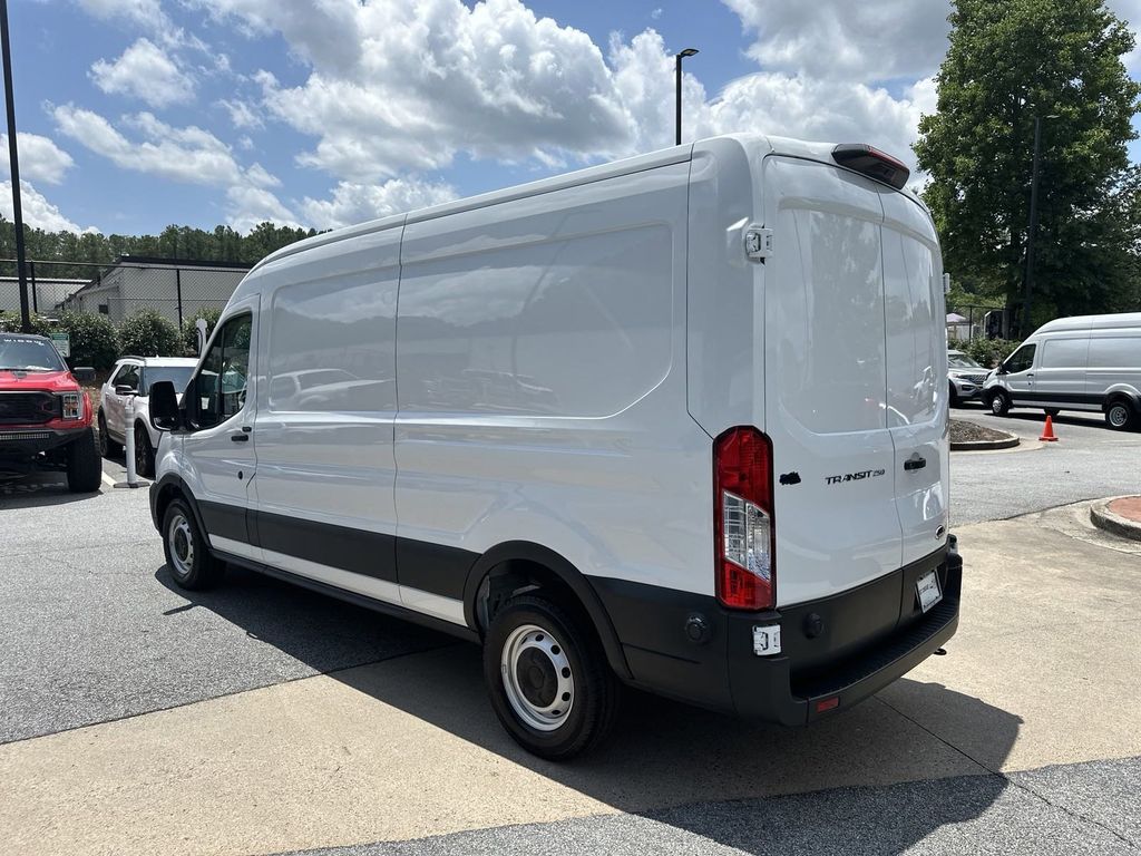 Vehicle image 5 of 26