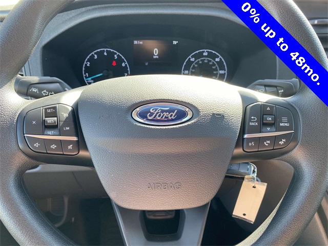 Vehicle image 11 of 27