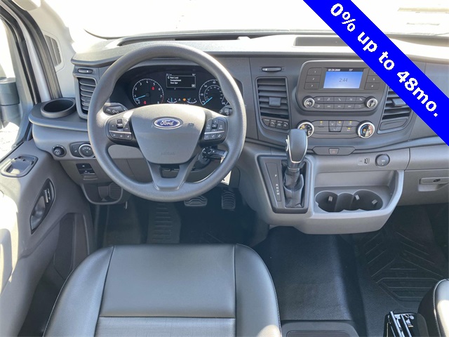 Vehicle image 9 of 27
