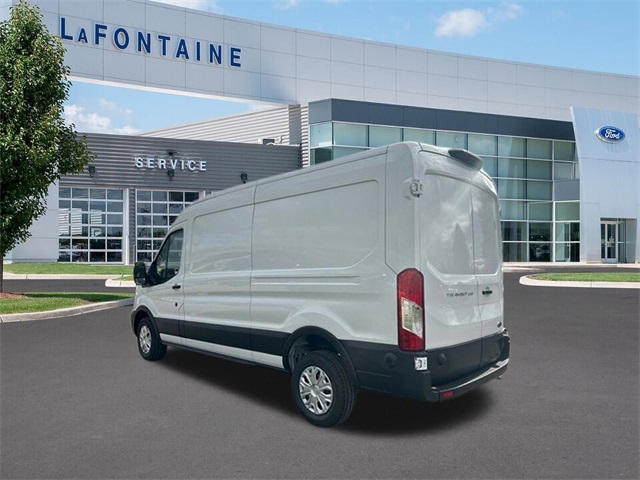 Vehicle image 29 of 128