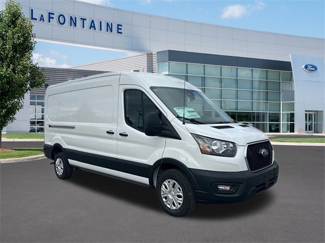 Vehicle image 6 of 128