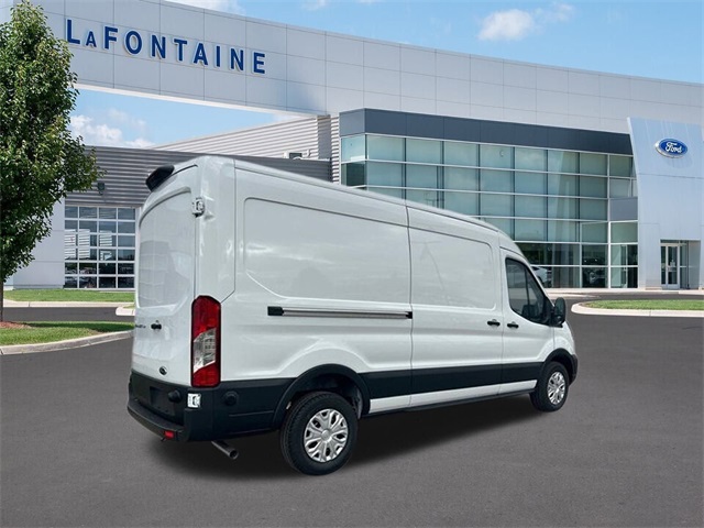 Vehicle image 22 of 128