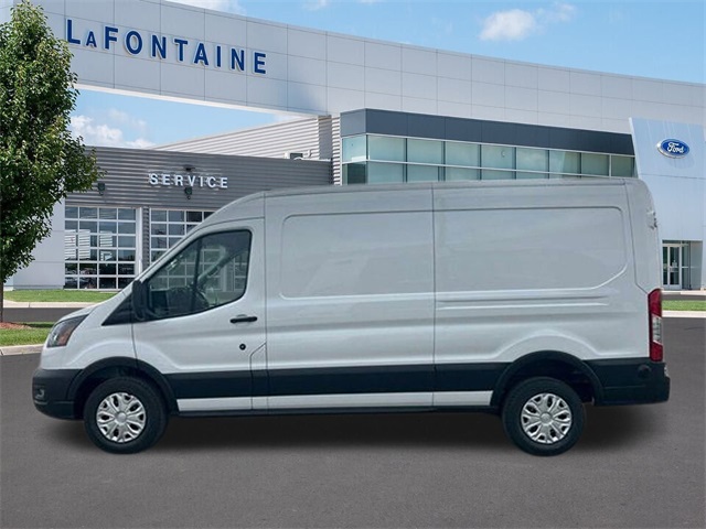 Vehicle image 31 of 128
