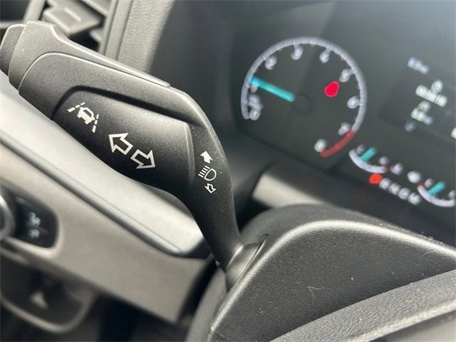 Vehicle image 100 of 128