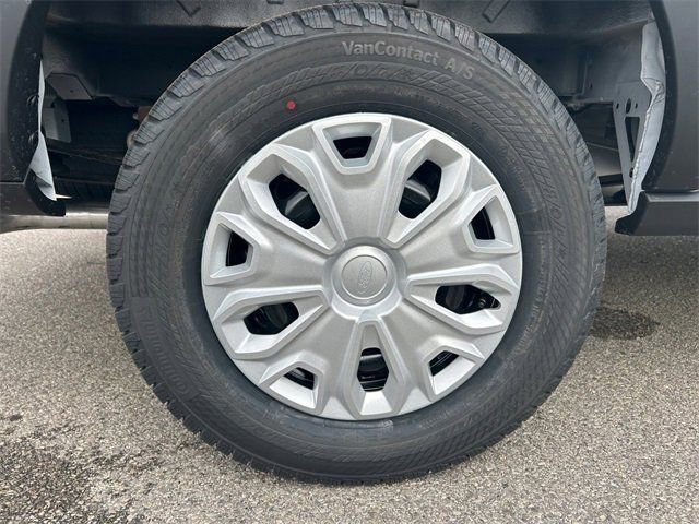 Vehicle image 42 of 128