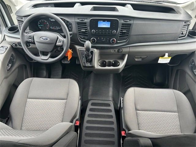 Vehicle image 65 of 128