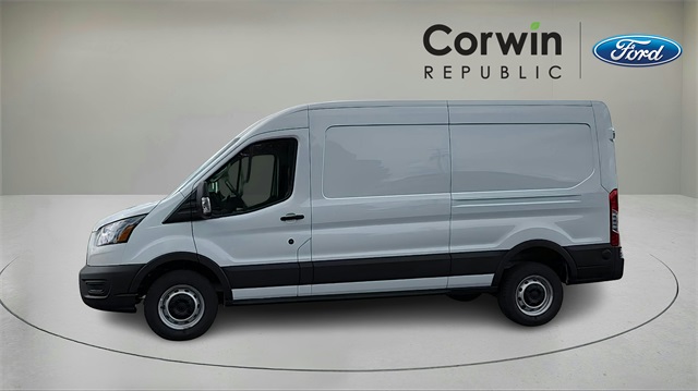 Vehicle image 2 of 20