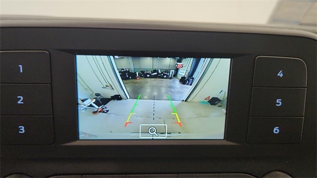 Vehicle image 14 of 20
