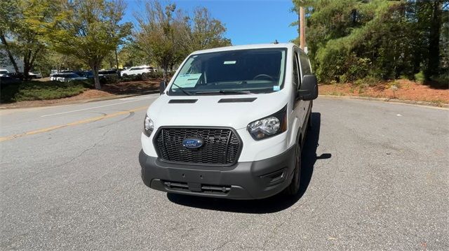 Vehicle image 1 of 40