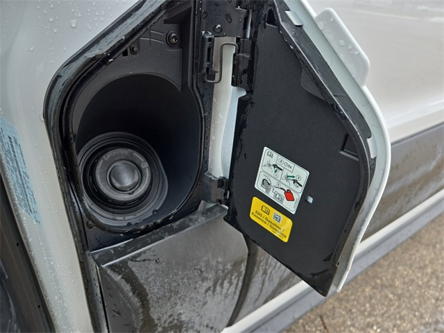Vehicle image 26 of 64