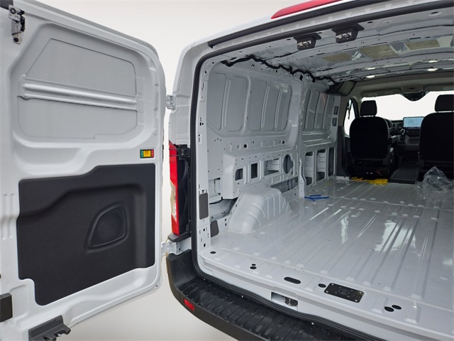 Vehicle image 52 of 64