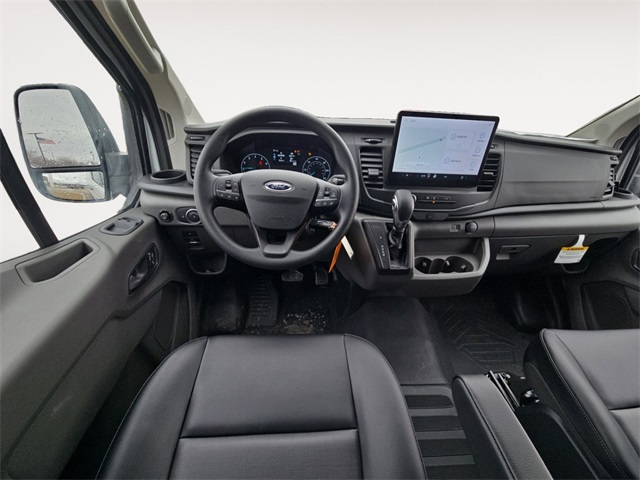Vehicle image 9 of 64
